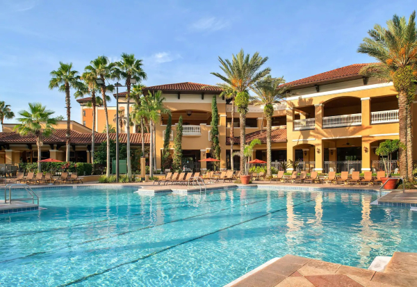 Floriday Resort Pool View